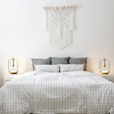 Nordic Knot Glasbordslampa | Modern Trummsängs- och Vardagsrumsbelysning | Brick by Brick London Carvallo