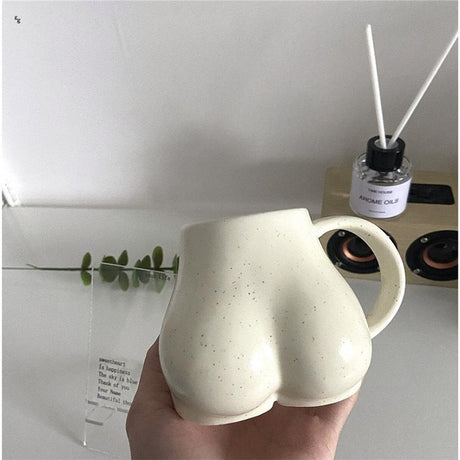 Kaffe Mugg Med Kvinnliga Rundningar Carvallo