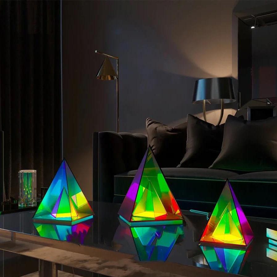 Vibrerande LED-akrylkublampa – färgglad geometrisk triangelljus MILA Sverige