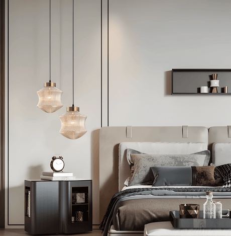 Aurelia Prism Pendellampa – Räfflad Glas Taklampa i Vintage Modern Stil Hemnix