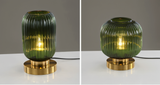 LumoRib – Elegant Bordslampa med Ribbade Glasdetaljer Hemnix
