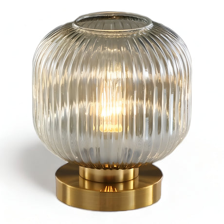 LumoRib – Elegant Bordslampa med Ribbade Glasdetaljer Hemnix