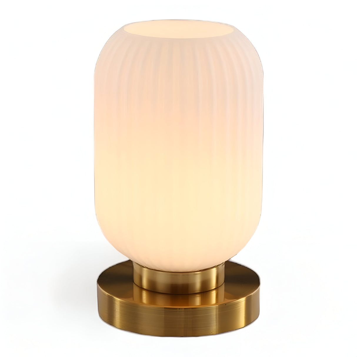 LumoRib – Elegant Bordslampa med Ribbade Glasdetaljer Hemnix