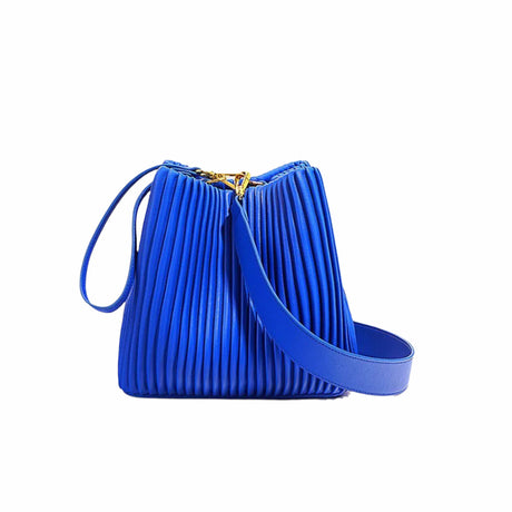 Läder axelväska för damer – Högkvalitativ bucket-väska, Mjuk och tidlös Carvallo