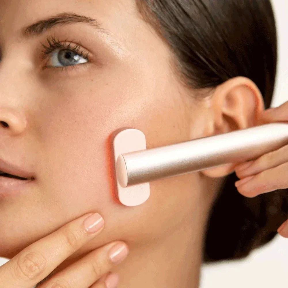 LED Ansiktsmassageapparat Röd Ljusterapi Enhet Carvallo