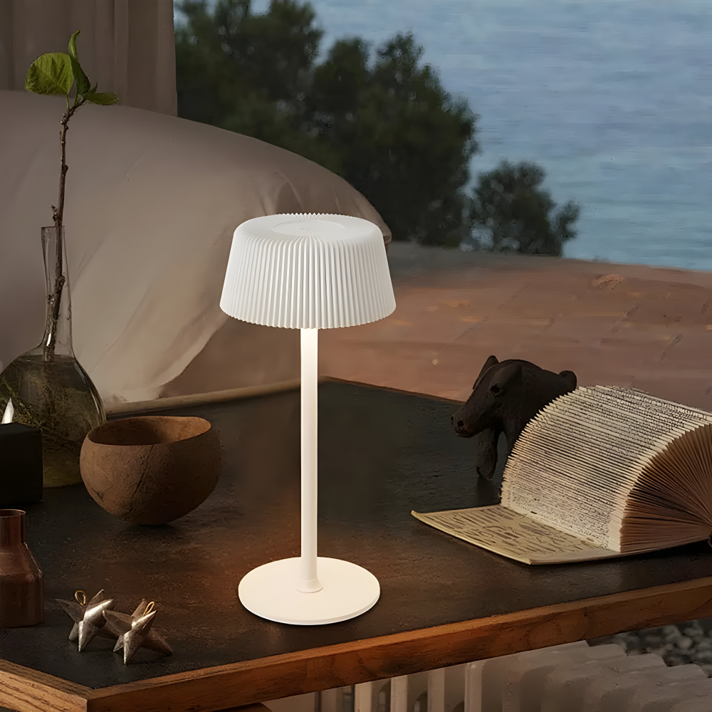 Lumière Touch Bordslampa – Uppladdningsbar Trådlös LED i Modern Design Hemnix