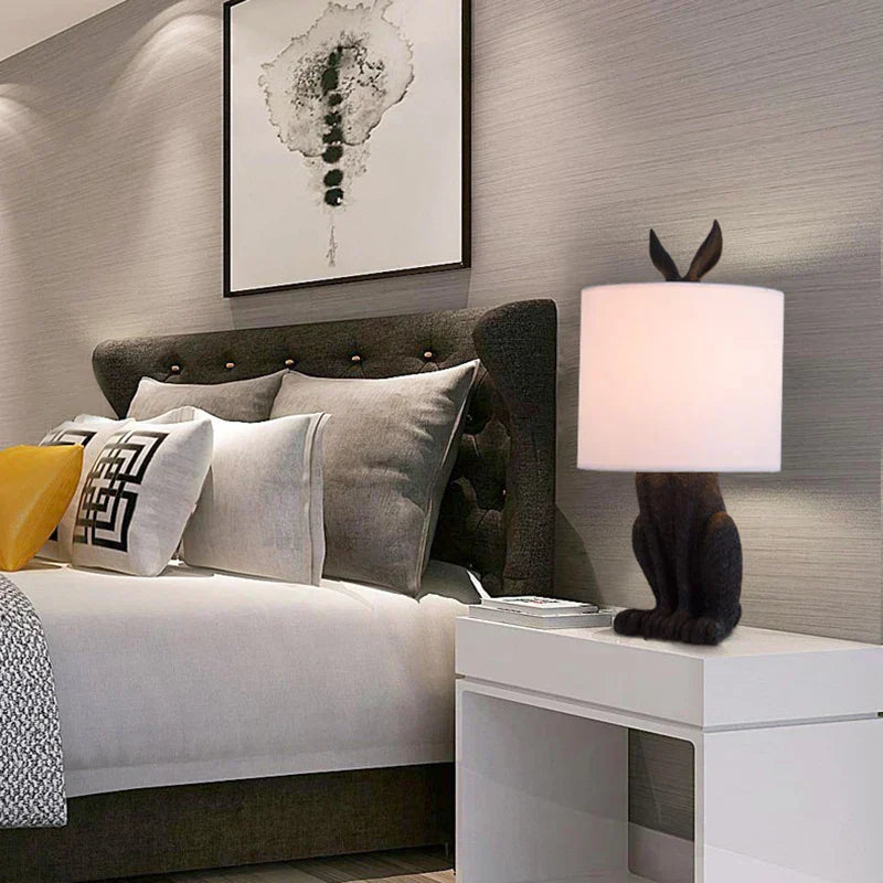 DesignGlow - Maskerad Kanin Bordslampa i Modern Stil Carvallo