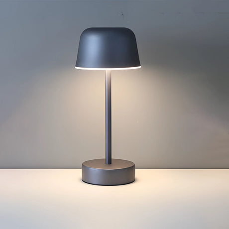 Prisma Pulse Flare Trådlös LED Bordslampa – Bärbar, Uppladdningsbar med Justerbar Ljusnivå, Modern Metalldesign Carvallo