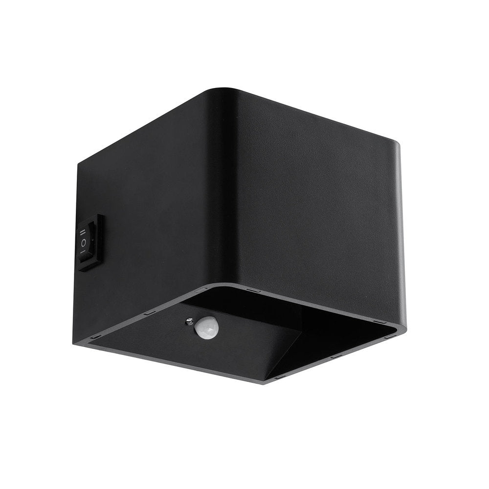 VoltQube – Uppladdningsbar LED-vägglampa Carvallo