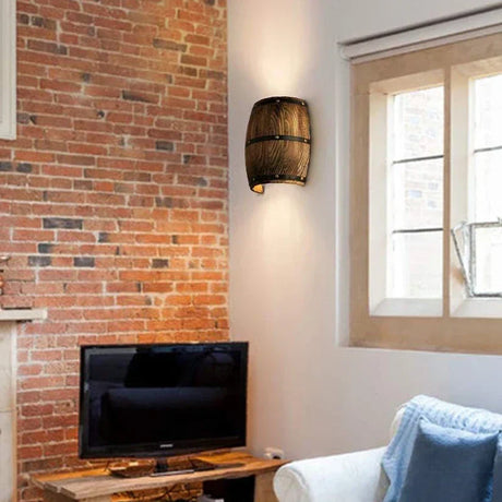 RusticCask - Trävägglampa i vintage stil för vardagsrum och bar Carvallo