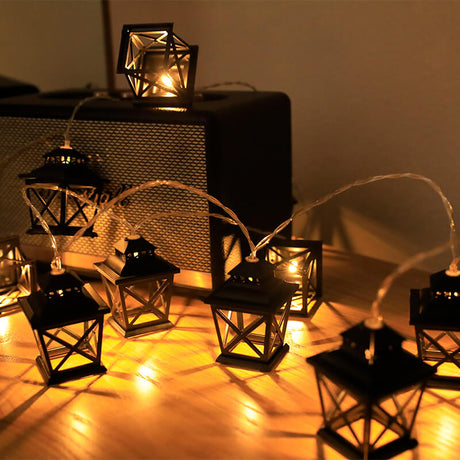 Carvallo - Vintage Lantern String Lights ger en varm och mysig stämning Carvallo