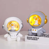Royallure Astronaut Spargris Nattlampa för Barn – Mjuk USB/Batterilampa & Pengasparare Carvallo