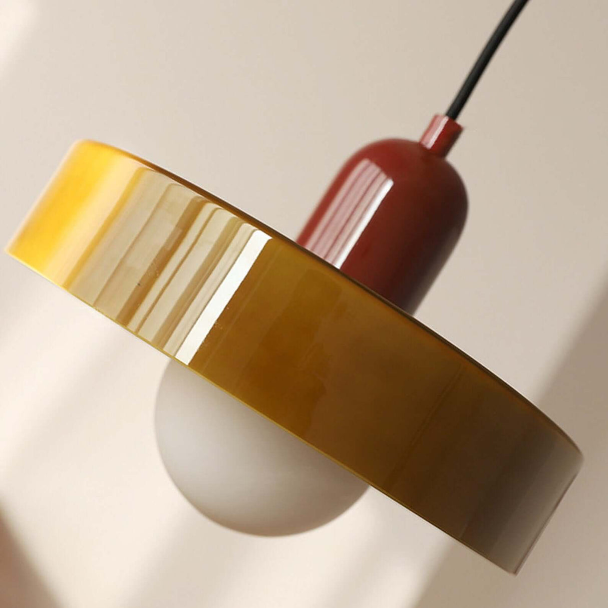 Royallure Bauhaus Färgat Glas Pendel-lampa – Konstnärlig Glasburk, Geometrisk, Retro-Modern Carvallo