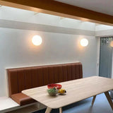 Royallure Modern Milk-Glass Vägglampa – LED, Mjuk Ljus, Snygg Cirkulär Design Carvallo