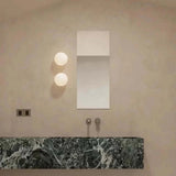 Royallure Modern Milk-Glass Vägglampa – LED, Mjuk Ljus, Snygg Cirkulär Design Carvallo