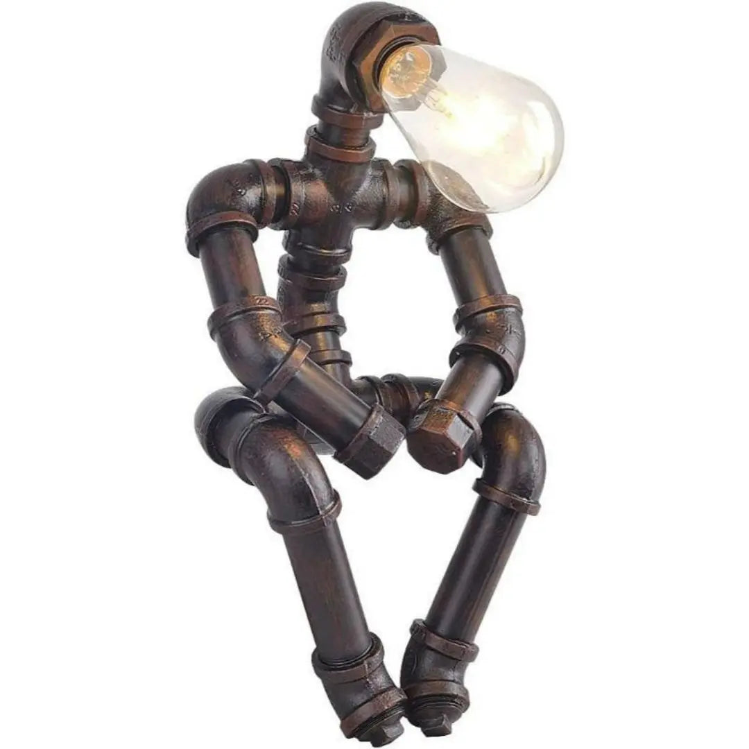 Royallure Steampunk Robot Pipe Table Lamp – Industriell Järnskulptur med E27-sockel Carvallo