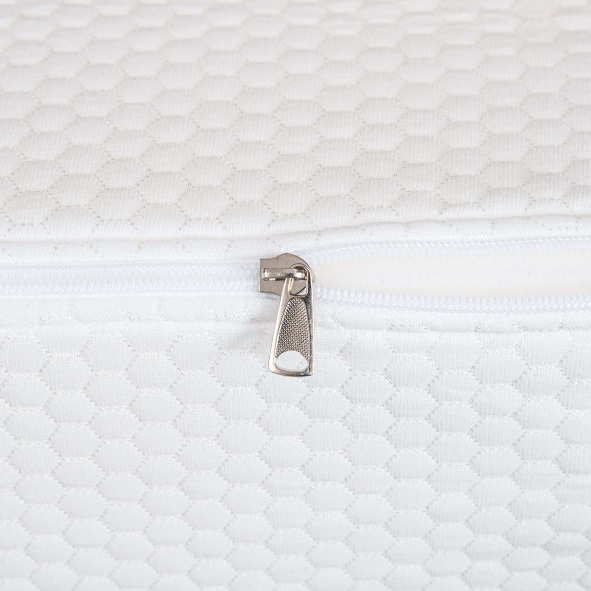 Royallure Deluxe Lutande Reflux Kudde – Minnesskum, Svalkande Överdrag, Multi-Stöd Carvallo