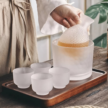 Japanskt glas-set – Elegant sake- & whisky-set | Perfekt för bar & hem Carvallo