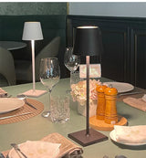 Aurora Luxe Bordslampa – Tidslös Elegans för Alla Interiörer Carvallo