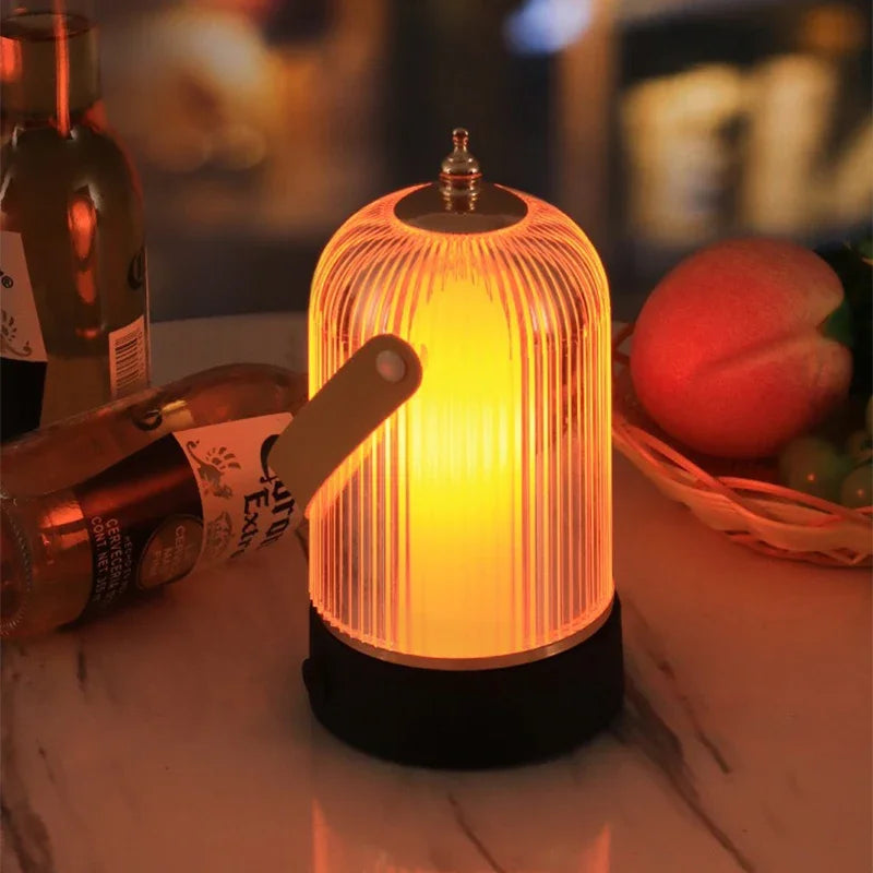 VintageGlow - Bärbar Retro Fågelbur Bordslampa – Stämningsfull LED Belysning i Klassisk Design Carvallo