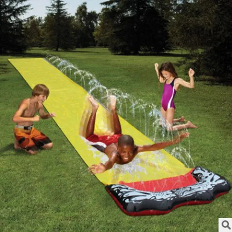 Carvallo Vattenslides | Uppblåsbar Vattenslides med Sprinklerfunktion | För Trädgård & Utomhus | Sommarlek för Barn Carvallo