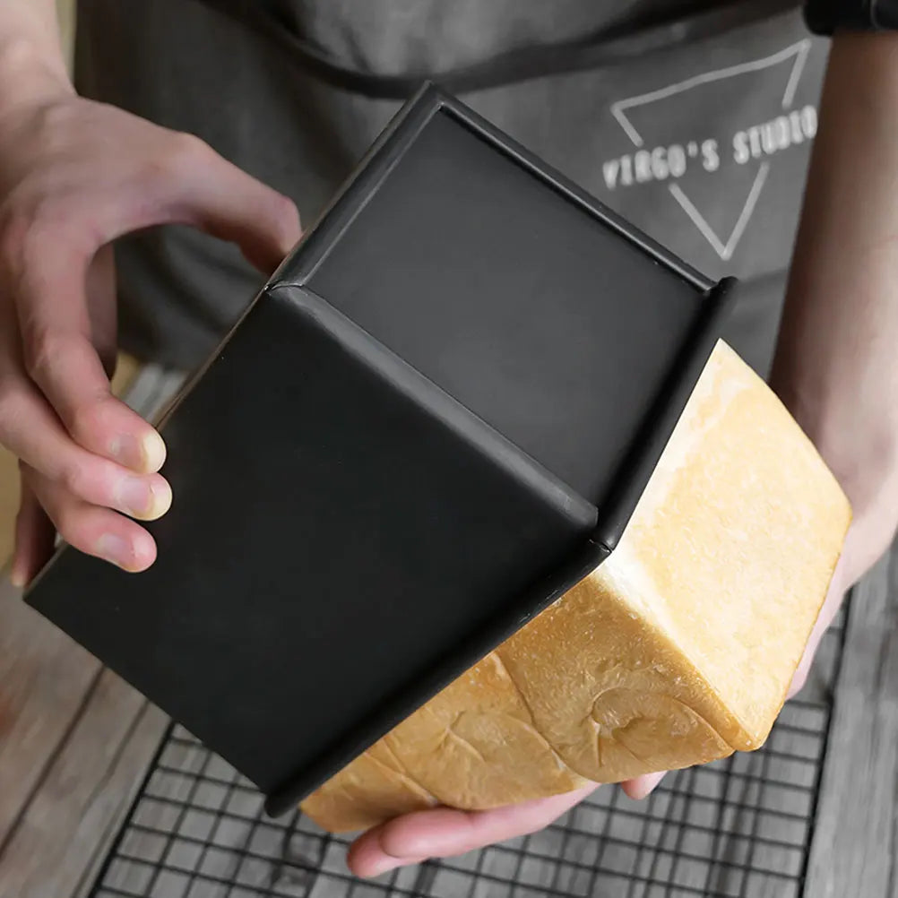 Royallure Nonstick Brödlimpsform med Lock – Quantum II Beläggning, Snabb Värme & Enkel Utdragning Carvallo