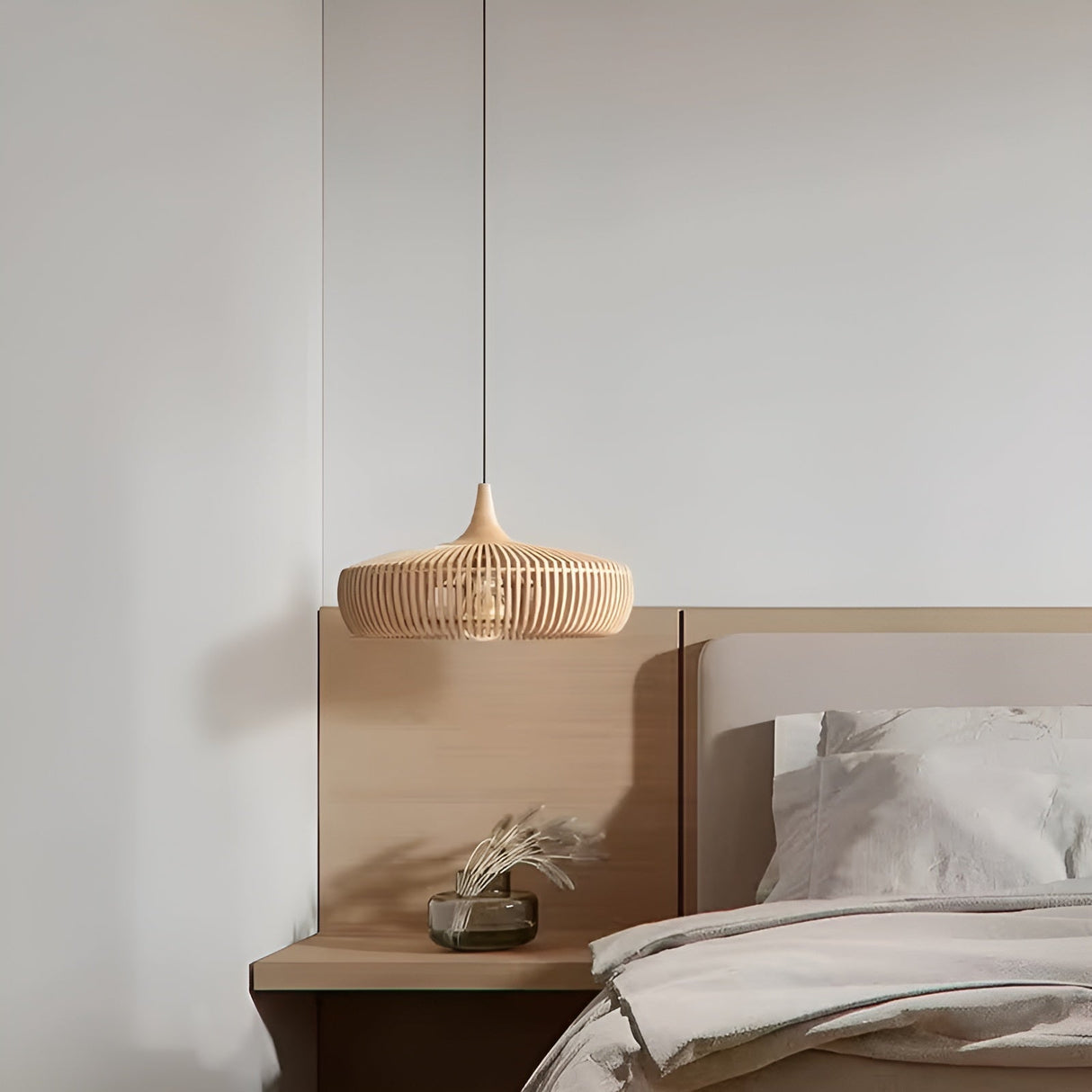 Trädhängande lampa – Högkvalitativ belysning för mysig atmosfär Carvallo