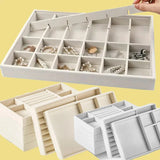 Carvallo smyckeslåda | Kompakt & Elegant | Samt-display med förvaring | För ringar & örhängen Carvallo