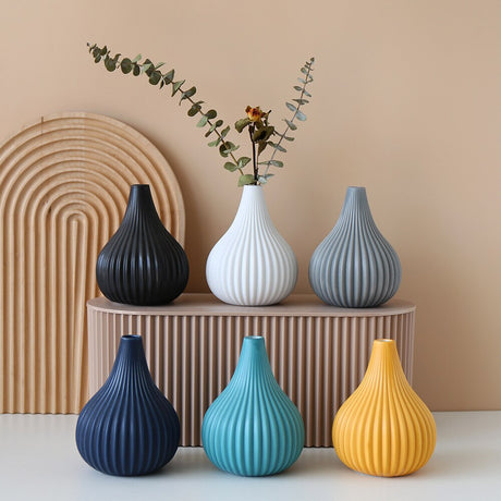 ScandiBloom - Minimalist Nordic vases for elegant and modern decor Carvallo