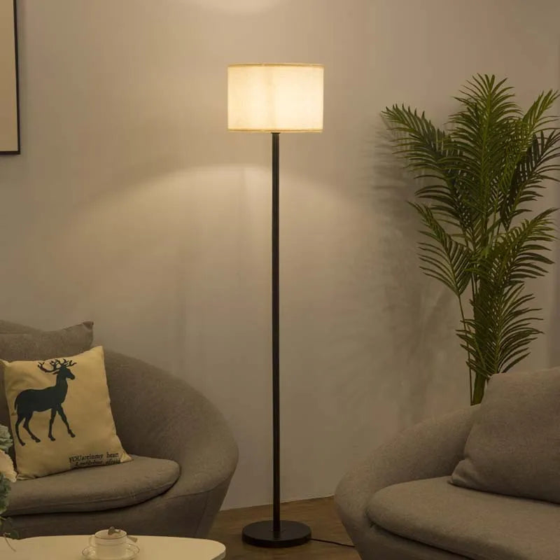 LumoLux Golvlampa – Modern LED Design i Lyxig Stil Hemnix