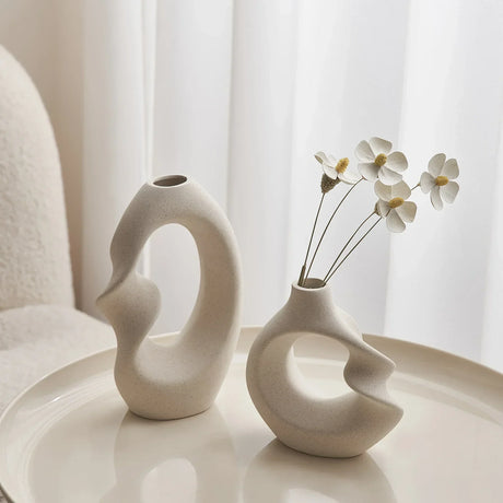 Carvallo – Skulpturala Keramiska Vaser Set med Modern Elegans Carvallo