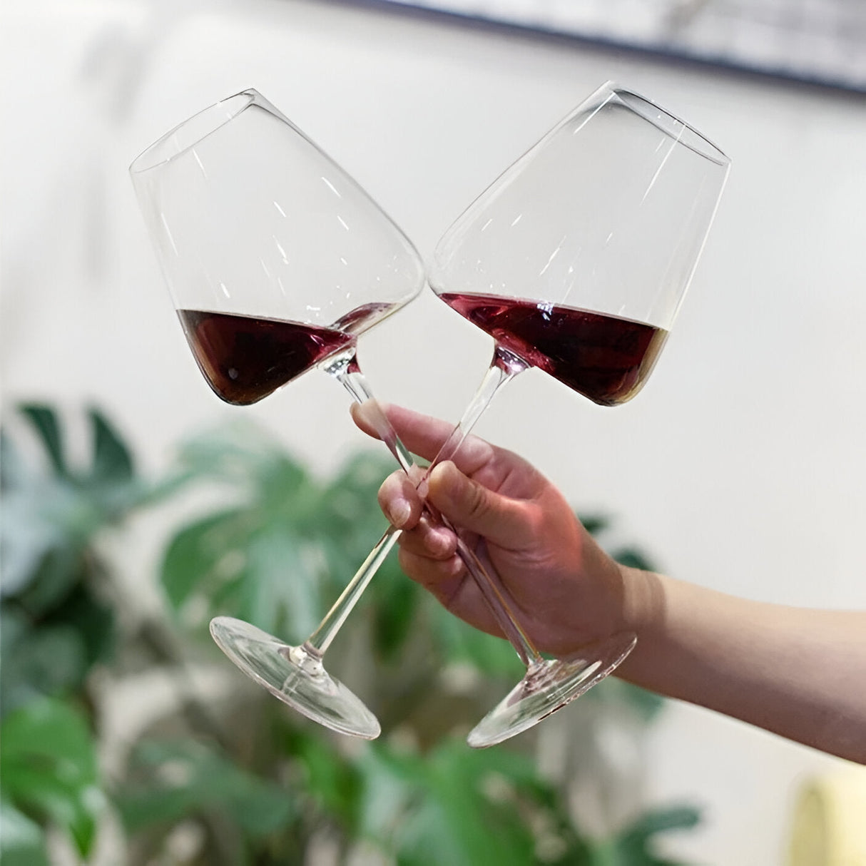 Kristallvinsglas i 2-pack, 4-pack eller 6-pack – Handgjorda & Eleganta Carvallo