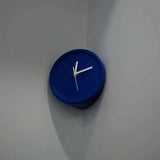 SilentCorner - Stilla Väggklocka utan Borra för Hörn i Hemmet Carvallo