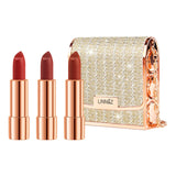 Carvallo läppstifts-set VelvetMuse Trio | Vattentålig & Långvarig | Med silver-kedjeväska | 3× 3,5 g Carvallo