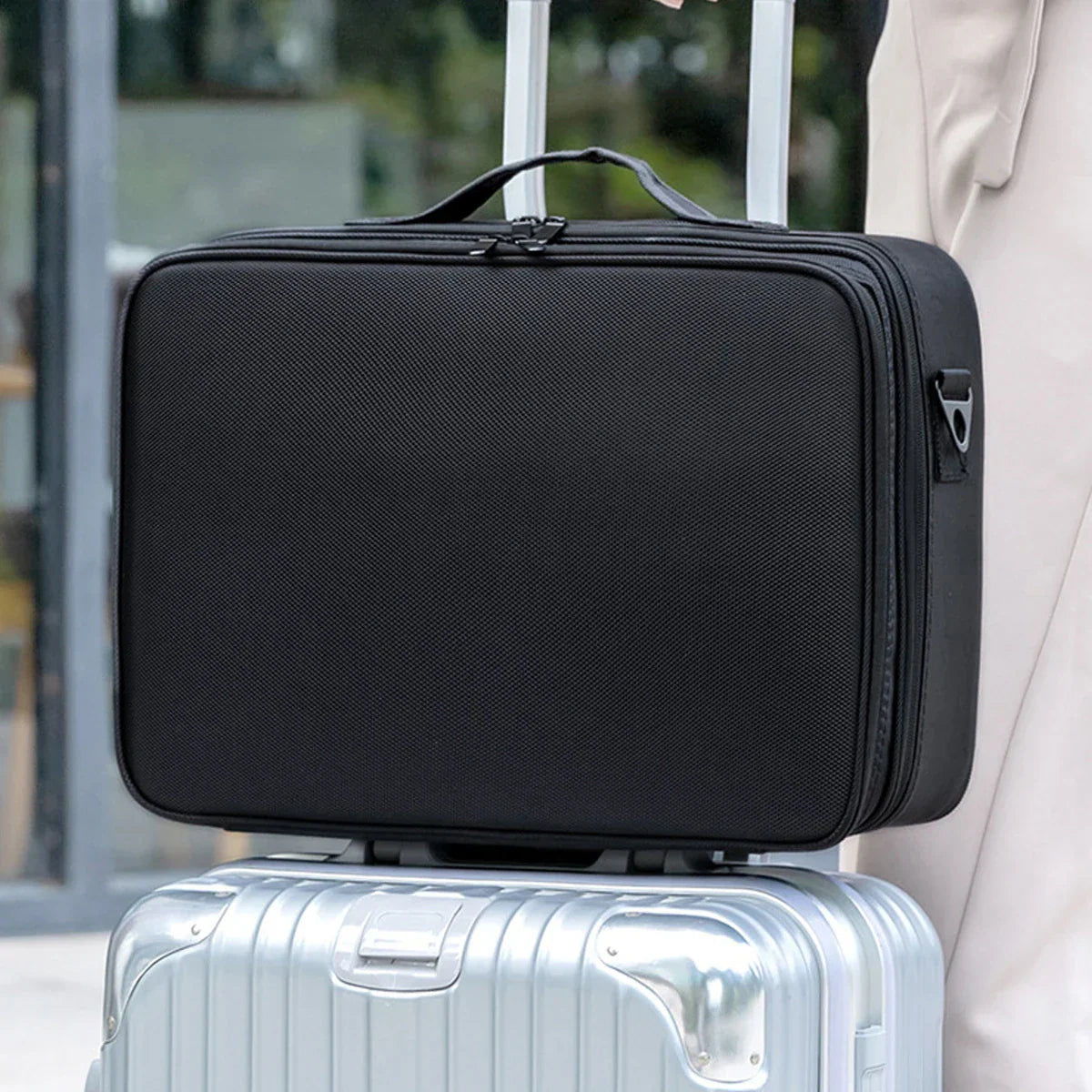 Carvallo Pro Make-up-väska | Bärbar kosmetikorganisatör med fack | För makeupartister, nageldesigners & resor Carvallo