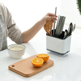 Carvallo Organizer Multifunktionell Bestickhållare med Droppfunktion | Kök-Organisator för Skedar, Gafflar & Pinnar | 12 × 8 × 14 cm Carvallo