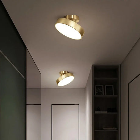 Modern roterbar LED taklampa Carvallo
