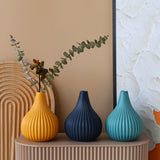ScandiBloom - Minimalist Nordic vases for elegant and modern decor Carvallo