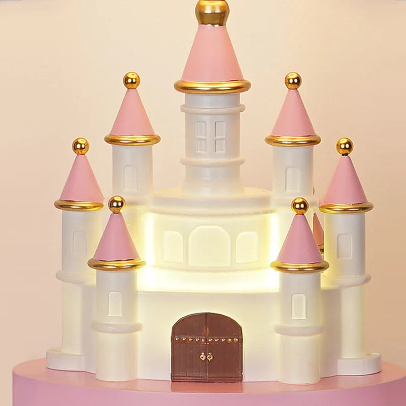 DreamCastle - Sago Takkelampa i Slott Design för Barnrum Carvallo