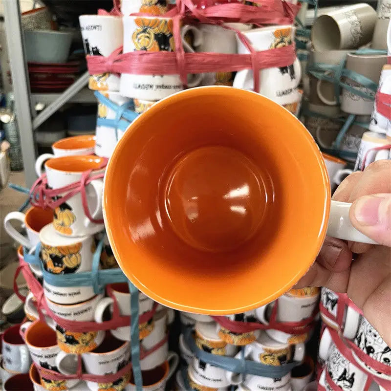 Kuslig söt Halloweenmugg – Keramisk kaffekopp för säsongsdrycker MILA Sverige