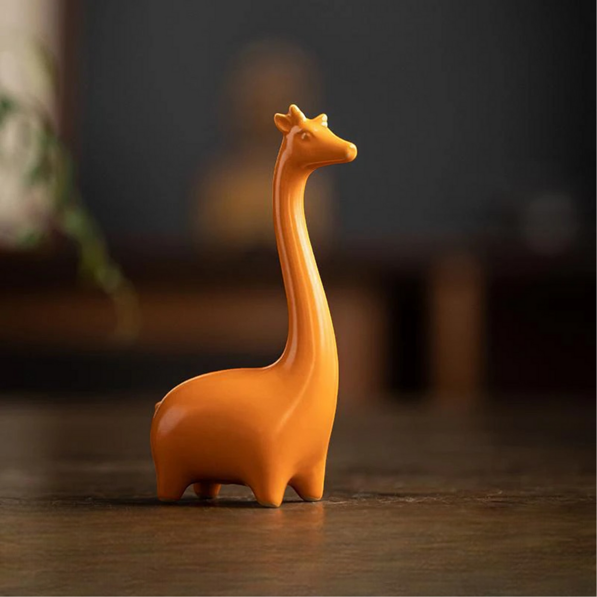 SereniTales - Minimalistisk keramisk giraff- och elefantfigurer för elegant inredning Carvallo
