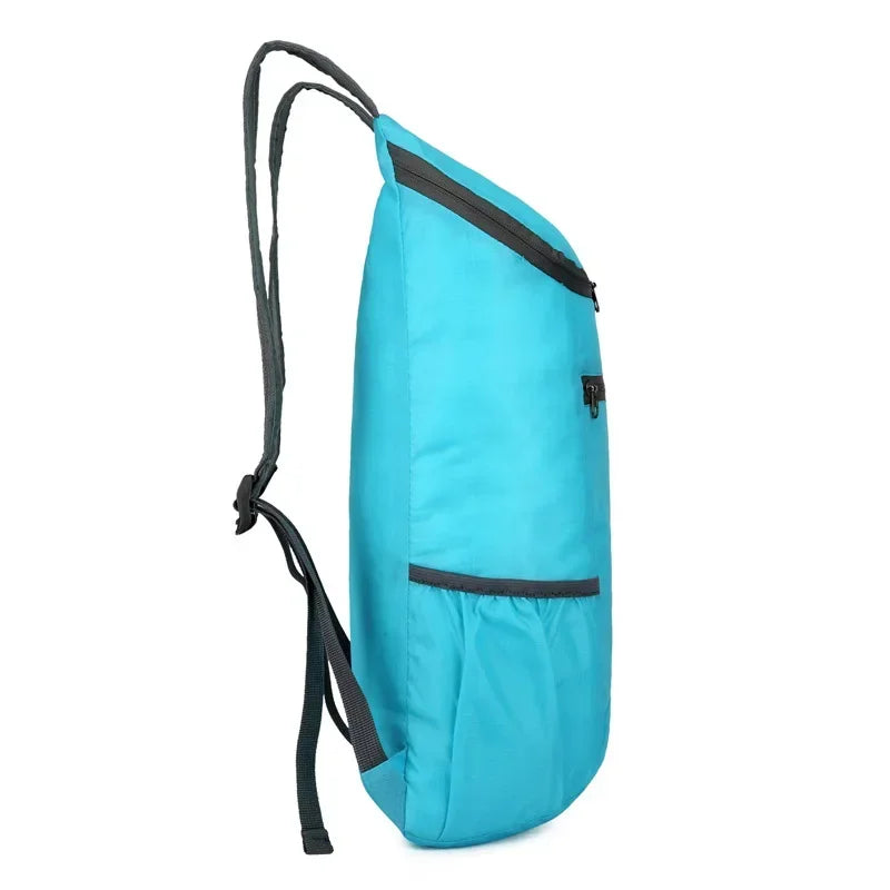 Carvallo LitePack | Fällbar utomhusryggsäck 20L | Vattentålig & ultralätt | För resor, vandring & fritid | Unisex Carvallo