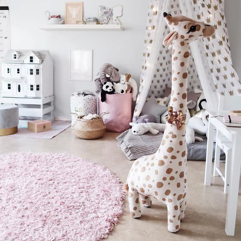Royaleva Nordisk Stil Giraff Plush - Bedårande Stående Plush Leksak för Barn Carvallo