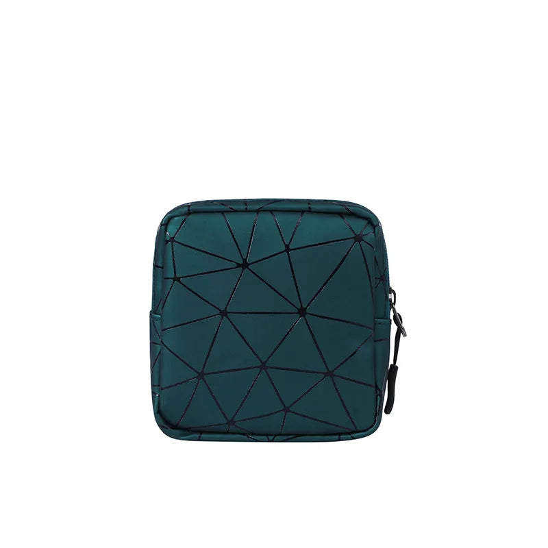 Carvallo Förvaringsväska Luniva Pocket | PU-läder | För smycken, hygienartiklar & vardag | Kompakt & Stilig | 13×4×13 cm Carvallo