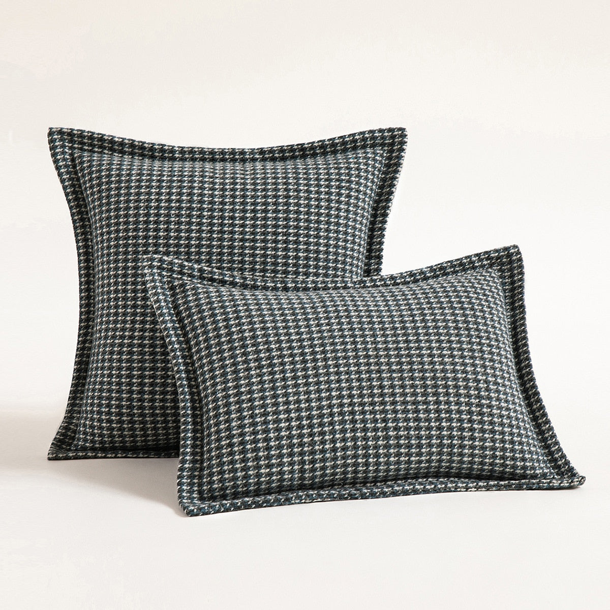 Carvallo – Klassisk Houndstooth Kuddöverdrag med Tidlös Elegans Carvallo