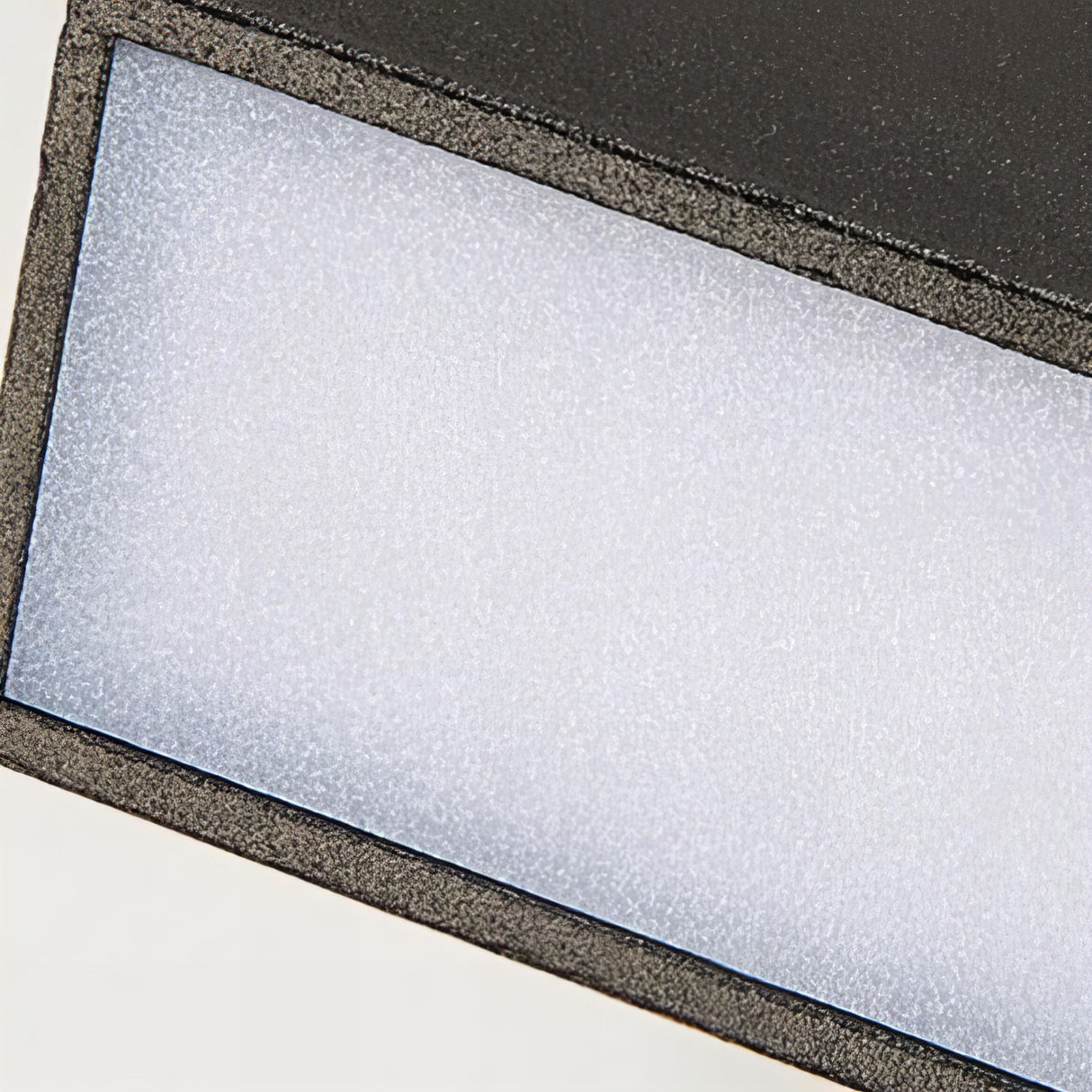 Nelson - Modern Lång Utomhus Entré Vägglampa IP65 Carvallo