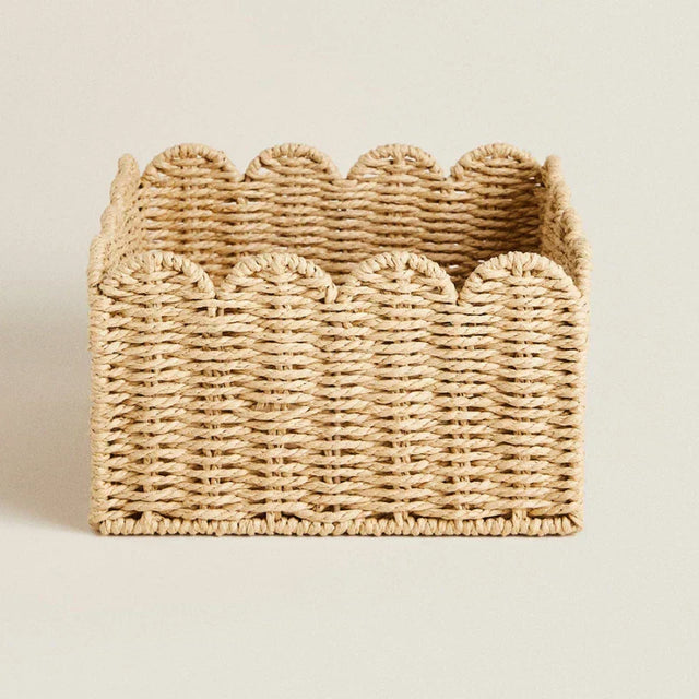 Carvallo – Handvävd korg i rotting med vågkant i tre storlekar Carvallo
