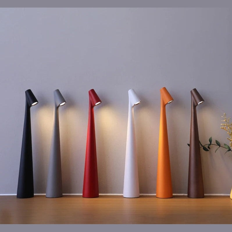 LumiGlow | Trådlös Dimbara LED Bordslampa för Hem Carvallo