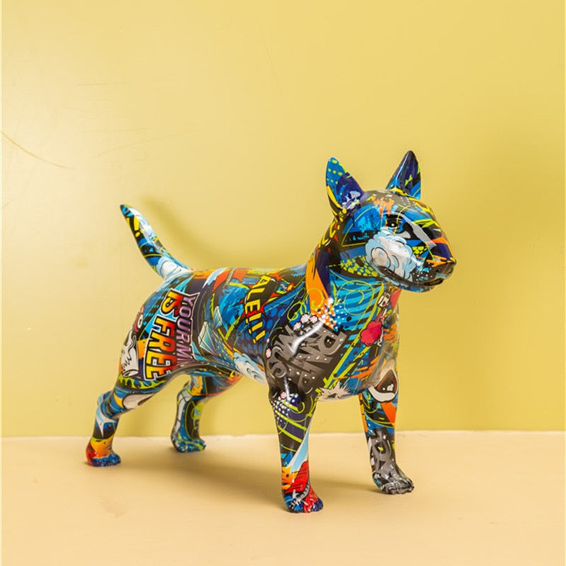 ColorPup Modern Bullterrier-staty – Livfull graffitikonsthundfigur MILA Sverige