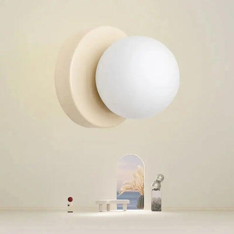 Vägglampa med glasglob Modern design Carvallo
